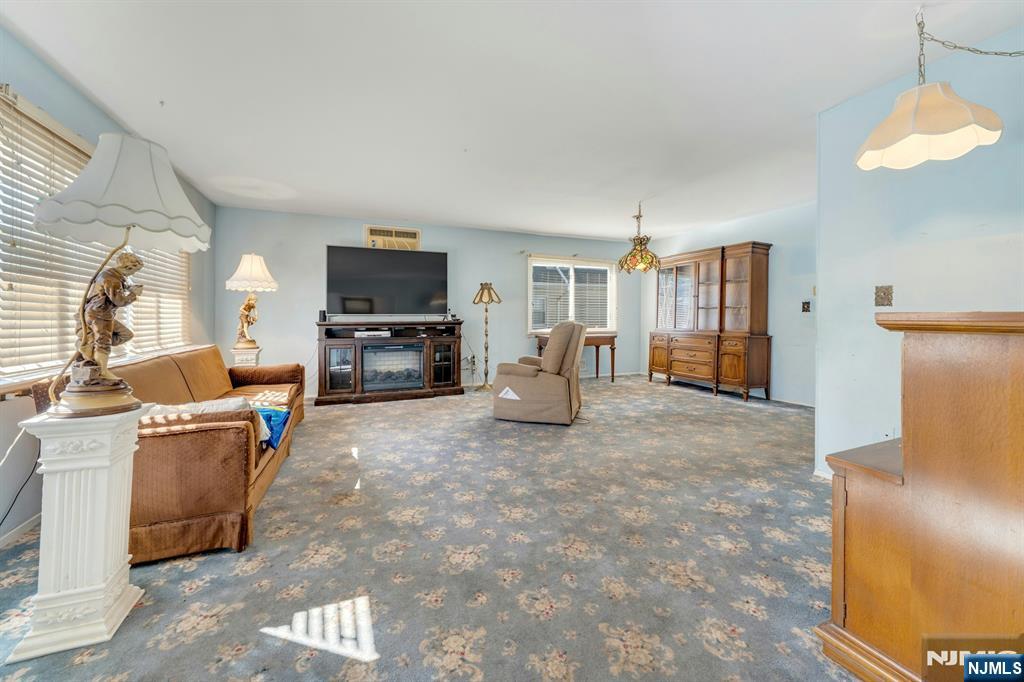 Homes for sale in Jersey City, NJ | 18 Ferncliff Rd, Jersey City, NJ 07305 | MLS# 25035402