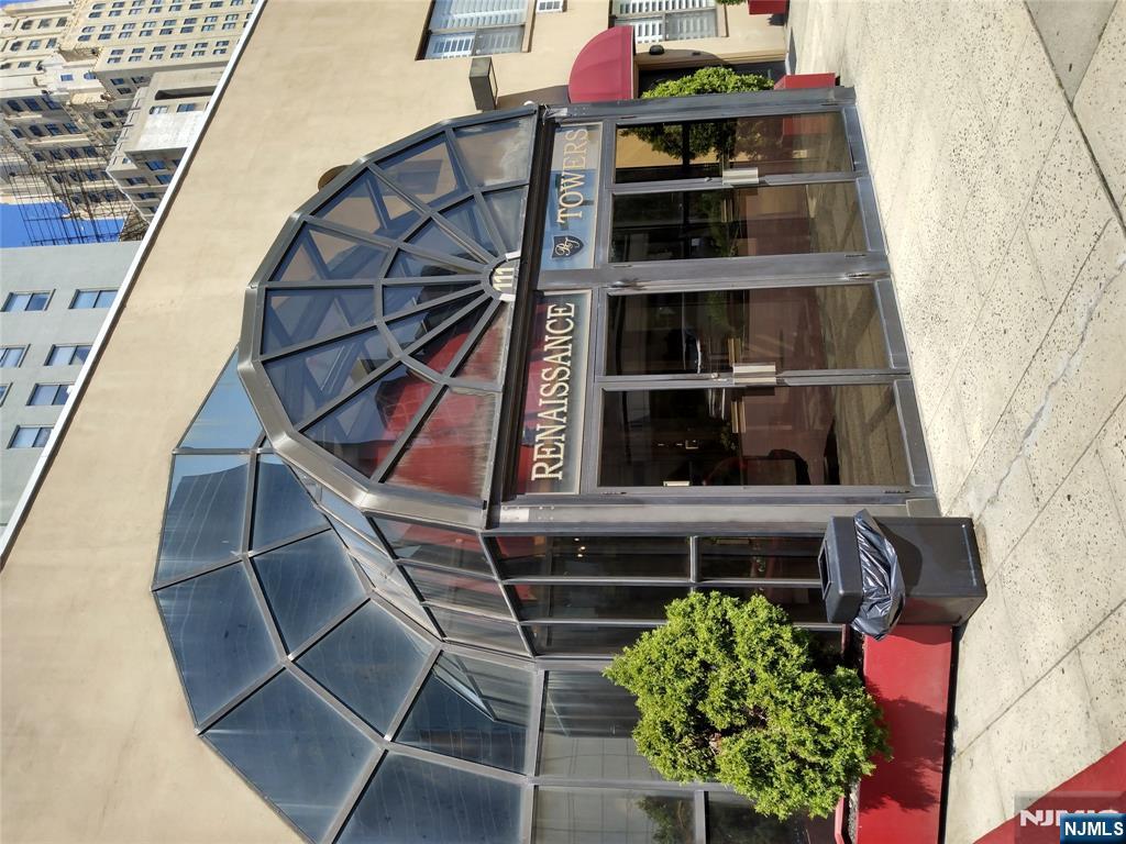 Homes for sale in Newark, NJ | 111 Mulberry St #6J, Newark, NJ 07102 | MLS# 25035408