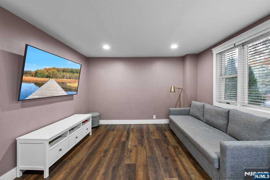 Homes for sale in Northvale, NJ | 188 Scharer Ave, Northvale, NJ 07647 | MLS# 25035459