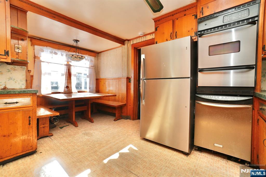 Homes for sale in West Orange, NJ | 6 Prospect Pl, West Orange, NJ 07052 | MLS# 25035510