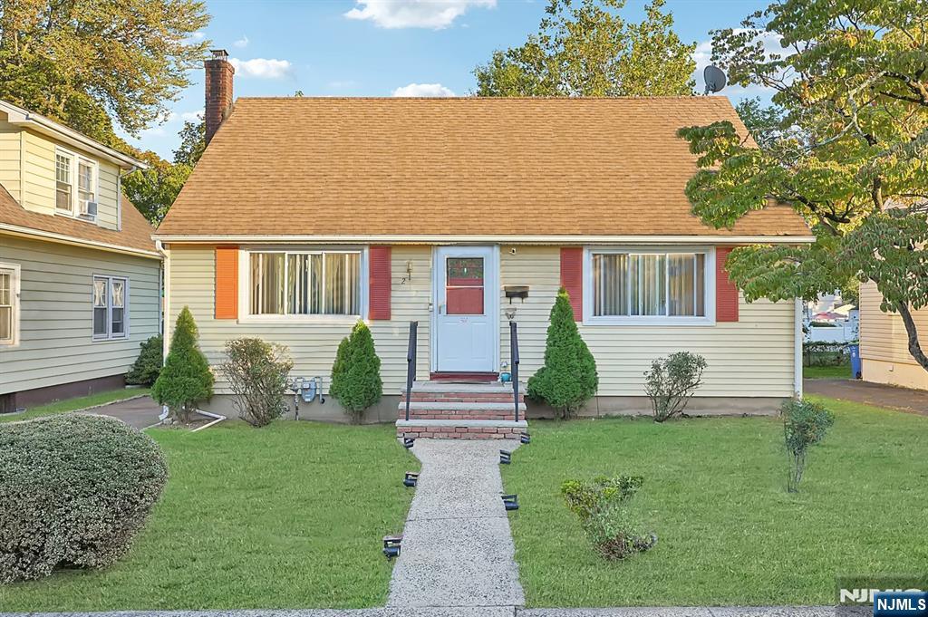 Homes for sale in North Plainfield, NJ | 212 Jackson Ave, North Plainfield, NJ 07060 | MLS# 25035554