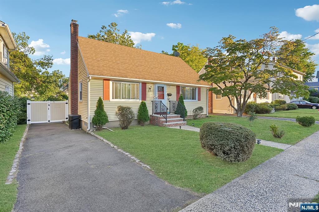 Homes for sale in North Plainfield, NJ | 212 Jackson Ave, North Plainfield, NJ 07060 | MLS# 25035554