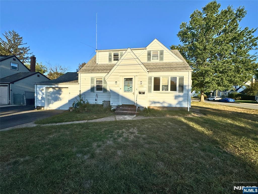 Homes for sale in Fair Lawn, NJ | 3 03 Pickett Pl, Fair Lawn, NJ 07410 | MLS# 25035567