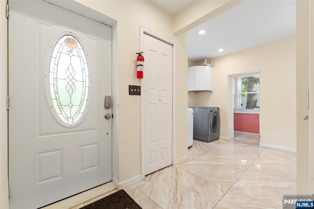 Homes for sale in Teaneck, NJ | 234 Liberty Rd, Teaneck, NJ 07666 | MLS# 25035634