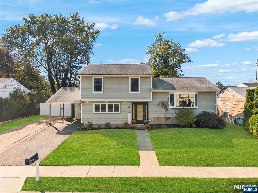 Homes for sale in Totowa, NJ | 375 Winifred Dr, Totowa, NJ 07512 | MLS# 25035664