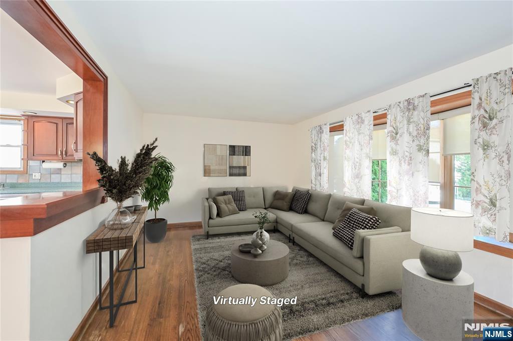 Homes for sale in Rochelle Park, NJ | 17 Oak St, Rochelle Park, NJ 07662 | MLS# 25035667