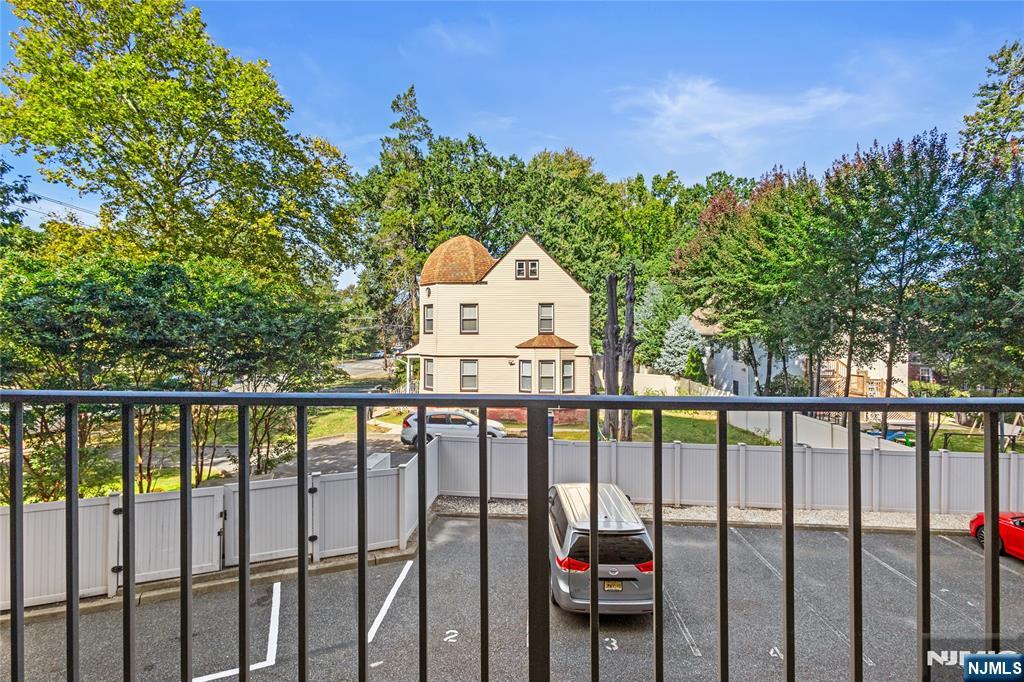 Homes for sale in Hackensack, NJ | 140 Euclid Ave #1H, Hackensack, NJ 07601 | MLS# 25035712