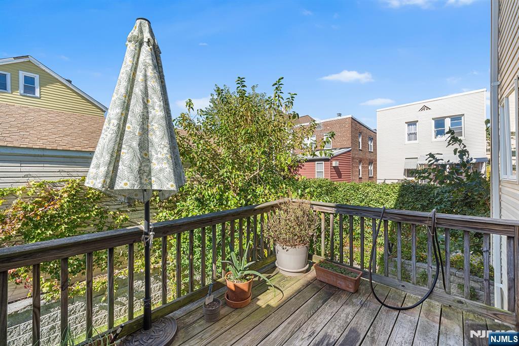 Homes for sale in Fairview, NJ | 233 5th St #B, Fairview, NJ 07022 | MLS# 25035732