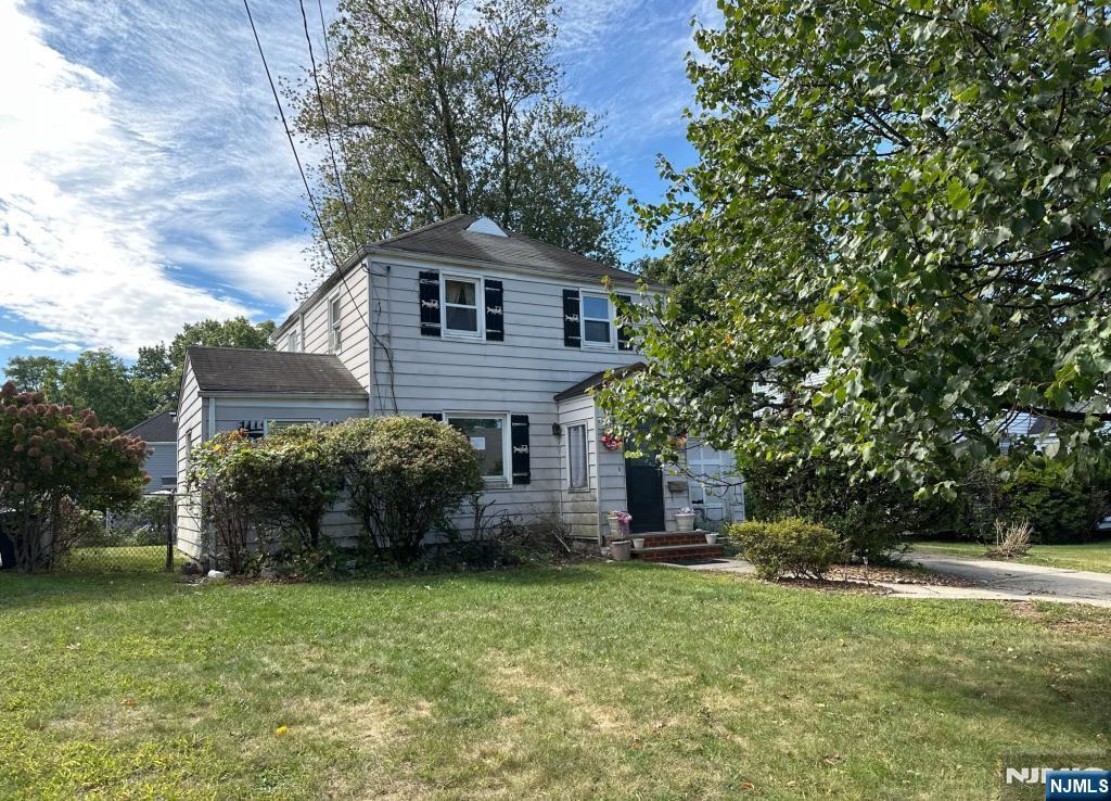 $400,000 Colonial