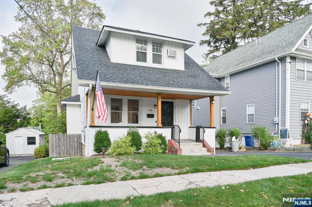 Homes for sale in Haworth, NJ | 34 Summit Pl, Haworth, NJ 07641 | MLS# 25035781