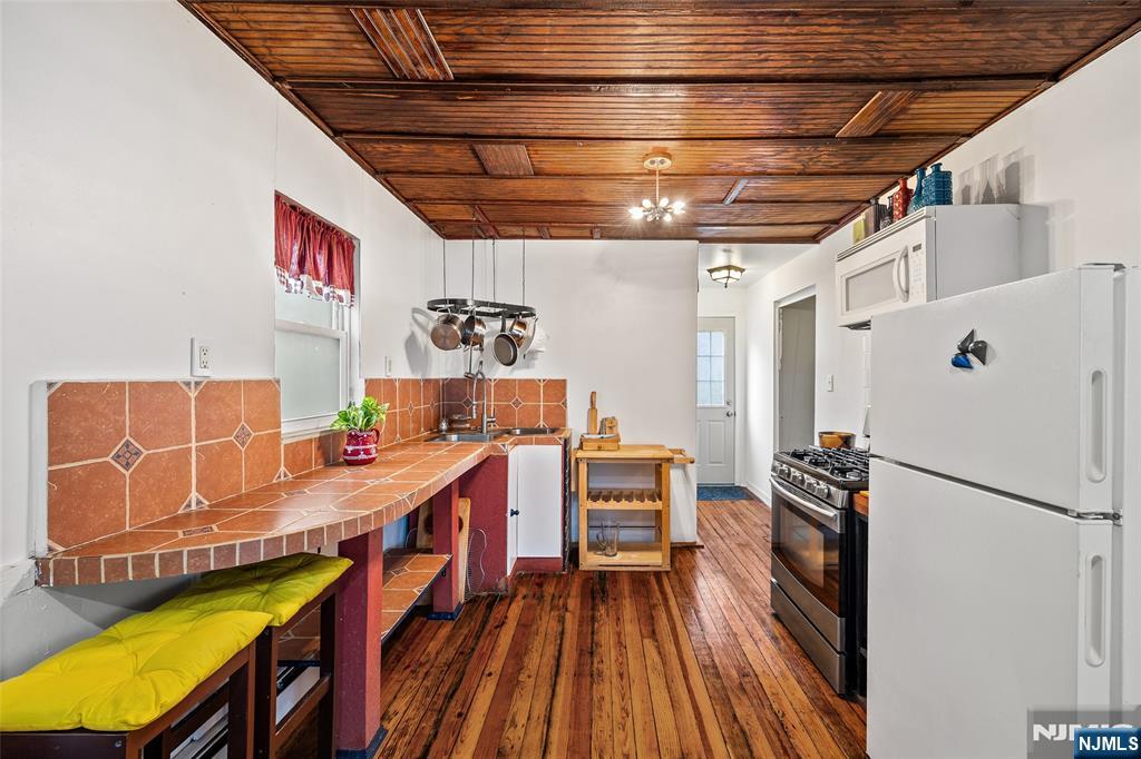 Homes for sale in Palisades Park, NJ | 136 Central Blvd, Palisades Park, NJ 07650 | MLS# 25035790