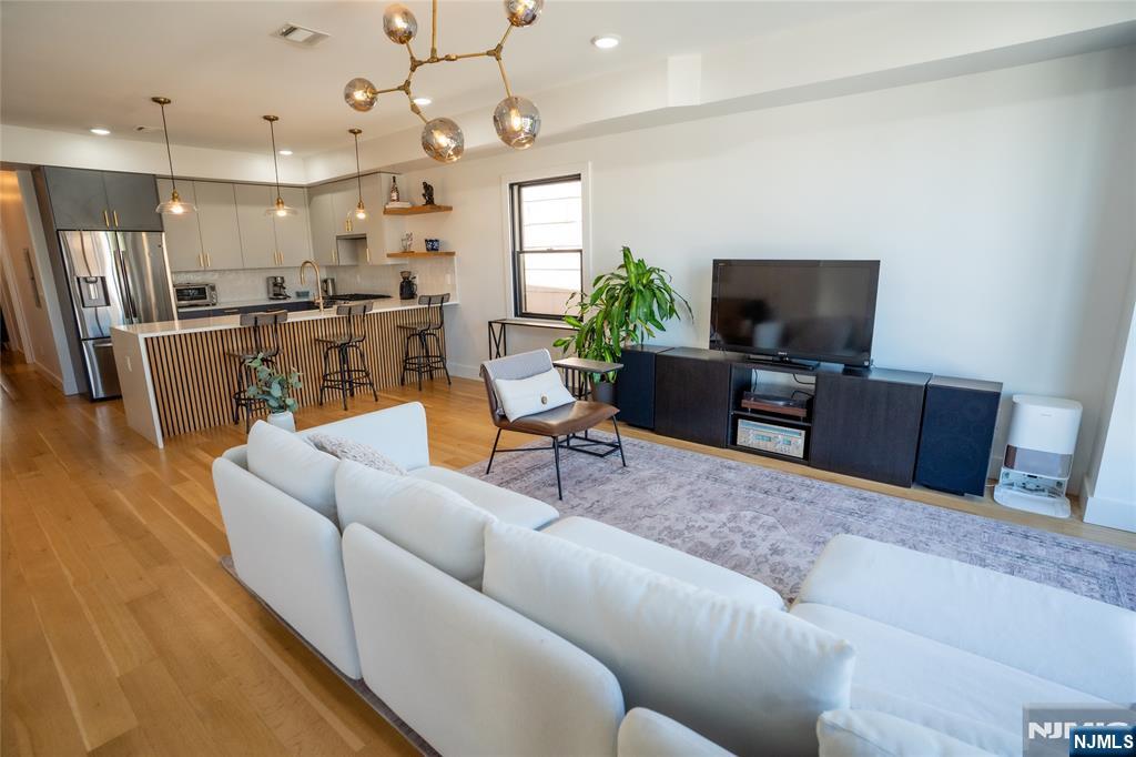 Homes for sale in Jersey City, NJ | 11 Irving St #2, Jersey City, NJ 07307 | MLS# 25035824