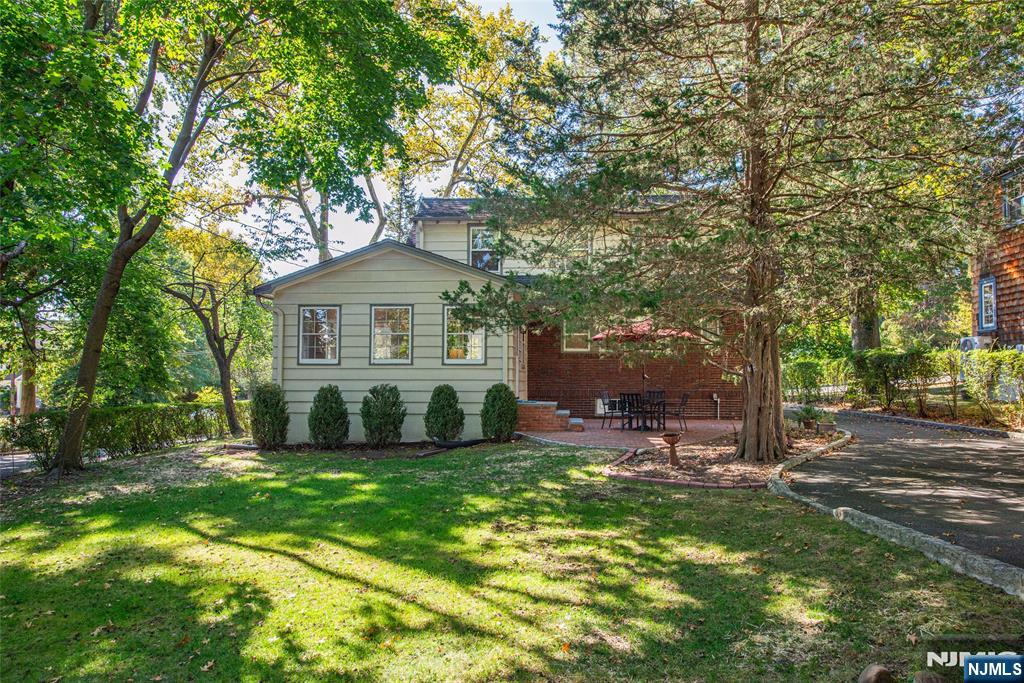 Homes for sale in Montclair, NJ | 45 Godfrey Rd, Montclair, NJ 07043 | MLS# 25035855