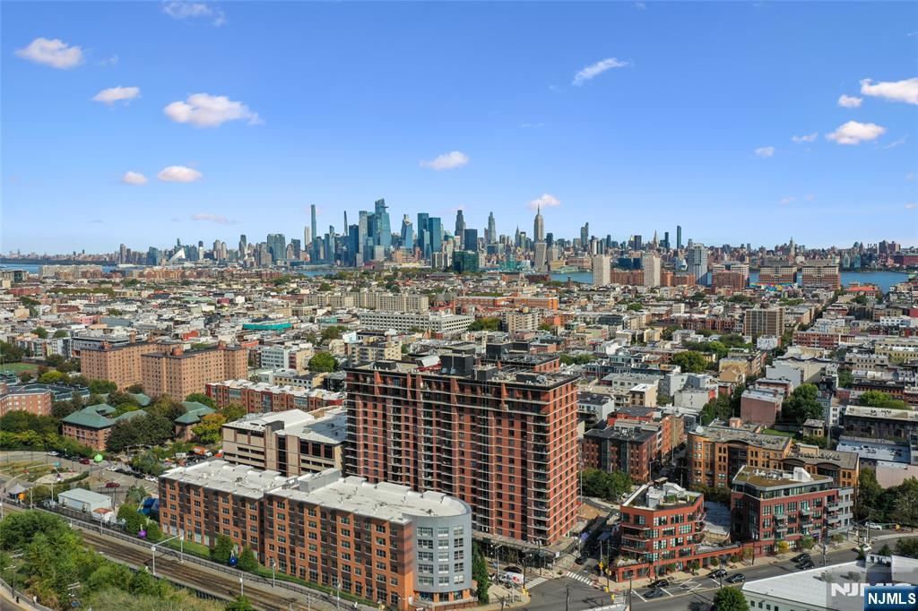 Homes for sale in Hoboken, NJ | 700 1st St #11E, Hoboken, NJ 07030 | MLS# 25035904