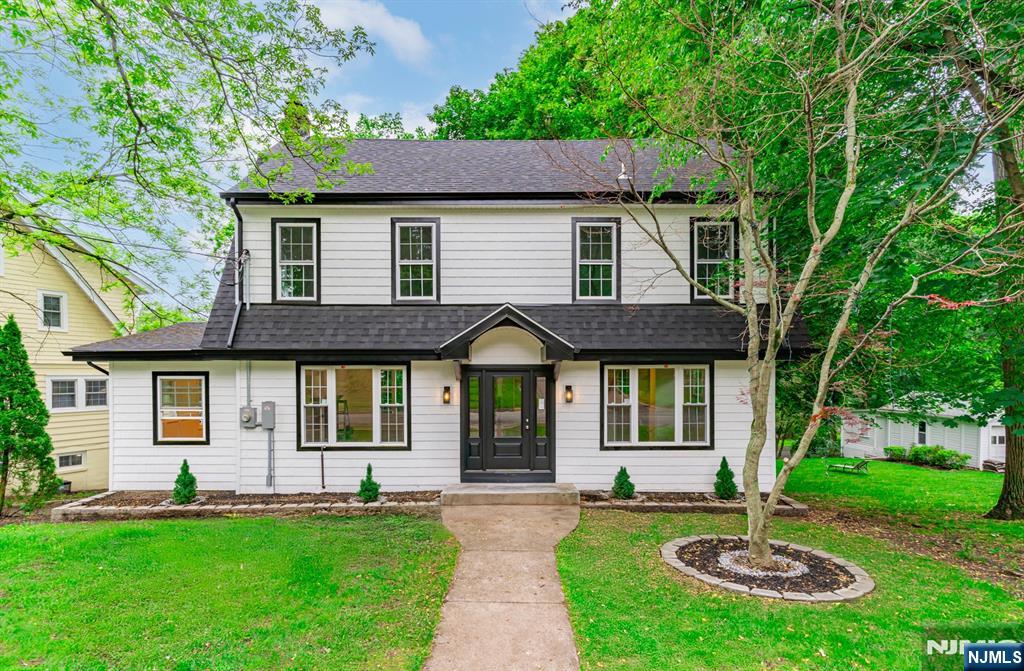 $1,500,000 Colonial