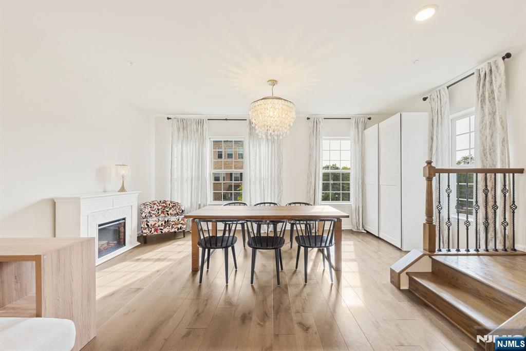 Homes for sale in Livingston, NJ | 36 Cortland Ct, Livingston, NJ 07039 | MLS# 25035936