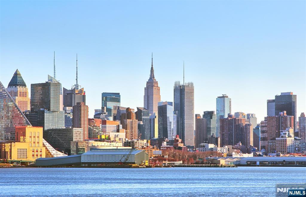 Homes for sale in Guttenberg, NJ | 121 Abbie Ct, Guttenberg, NJ 07093 | MLS# 25035968