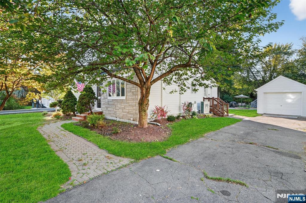 Homes for sale in Westwood, NJ | 120 Carl Pl, Westwood, NJ 07675 | MLS# 25035969