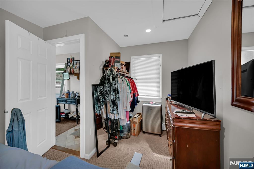 3 Riverside Road, West Milford, NJ 07421 Listing Photo  10