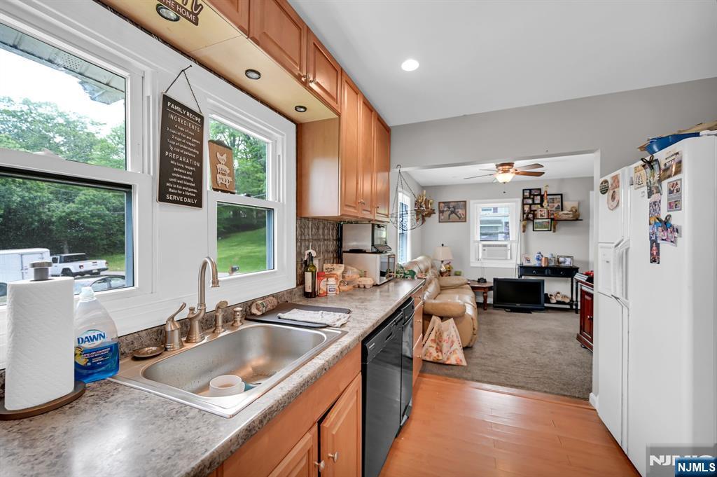 3 Riverside Road, West Milford, NJ 07421 Listing Photo  16
