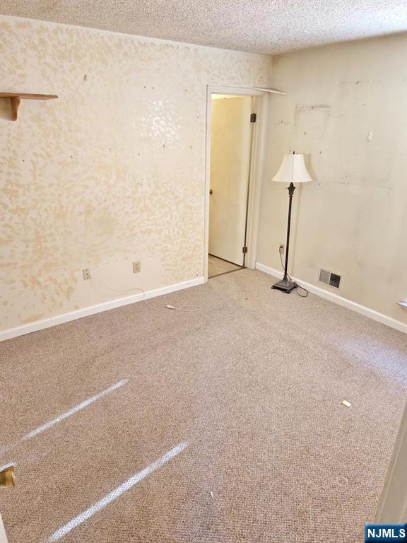 Homes for sale in Newark, NJ | 48 Howard Ct, Newark, NJ 07103 | MLS# 25036016