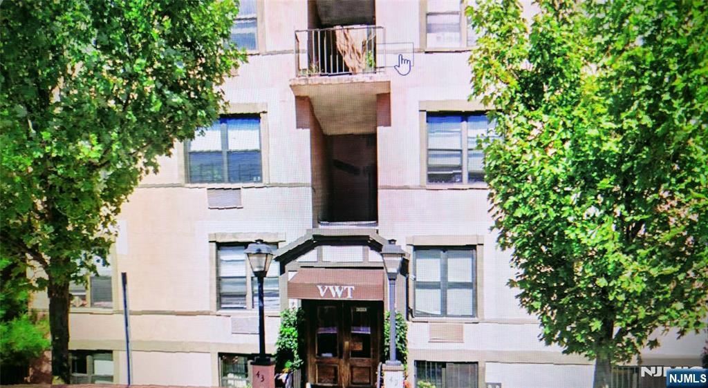 $429,000 Condo