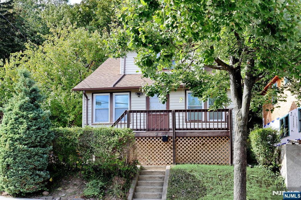 Homes for sale in Clifton, NJ | 51 Mountainside Ter, Clifton, NJ 07013 | MLS# 25036093