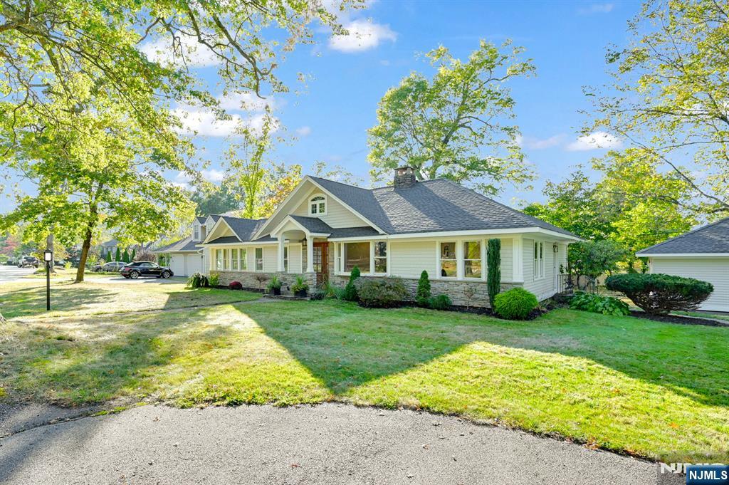 Homes for sale in West Milford, NJ | 32 Wanaque Rd, West Milford, NJ 07421 | MLS# 25036100