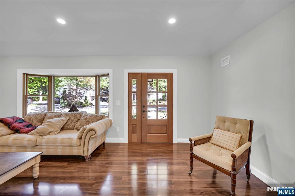 Homes for sale in West Milford, NJ | 32 Wanaque Rd, West Milford, NJ 07421 | MLS# 25036100