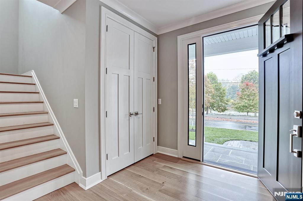 Homes for sale in Park Ridge, NJ | 57 Mill Rd, Park Ridge, NJ 07656 | MLS# 25036149