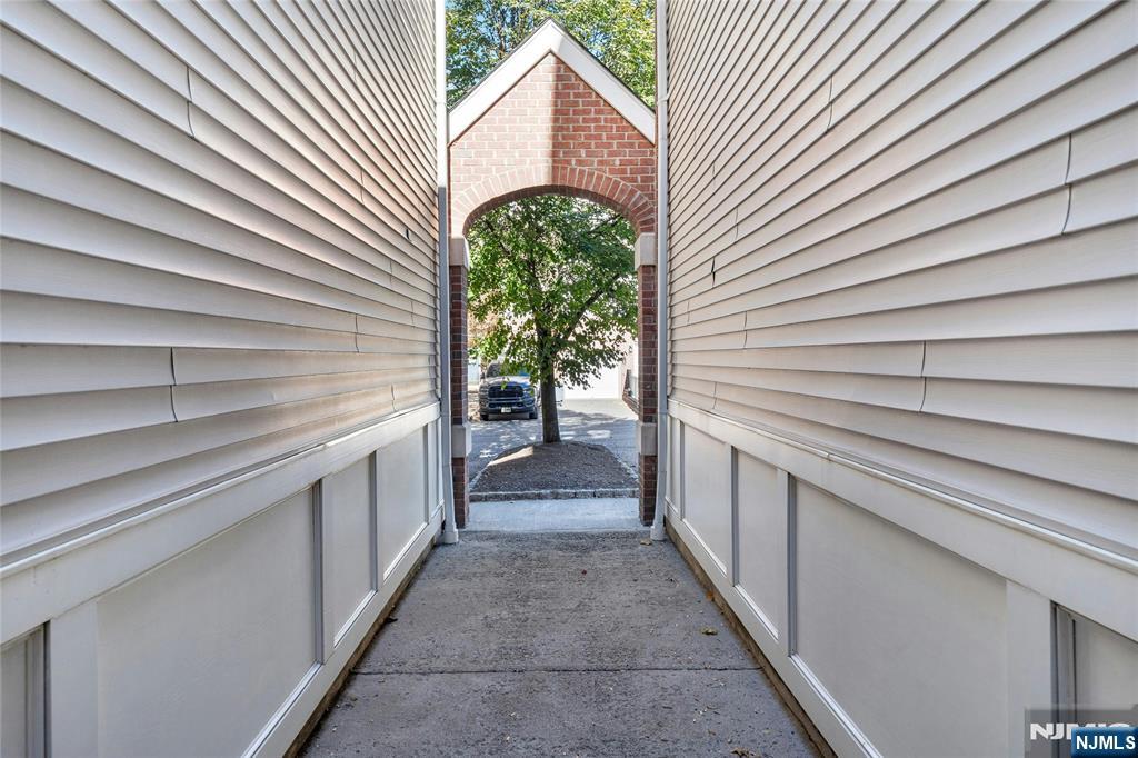 Homes for sale in Scotch Plains, NJ | 709 Donato Cir, Scotch Plains, NJ 07076 | MLS# 25036329