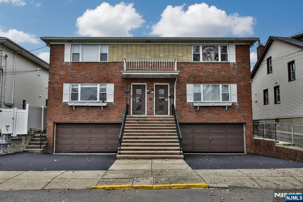 402 Broad Avenue, Palisades Park, NJ, 07650