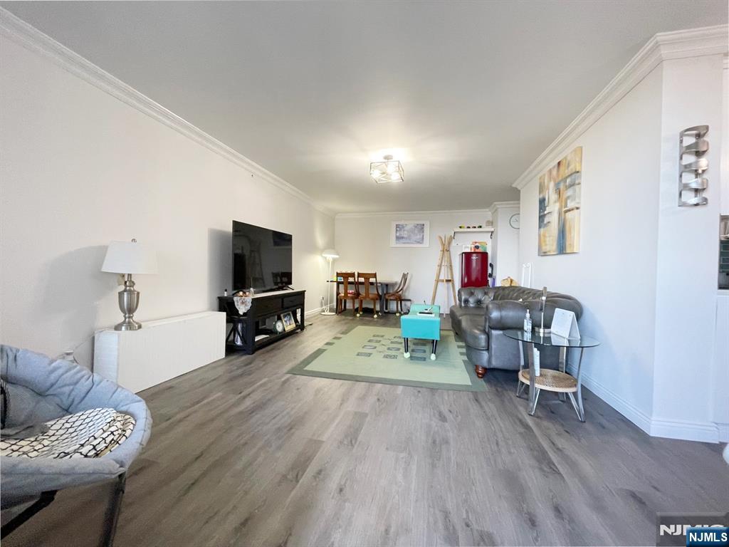 Homes for sale in Cliffside Park, NJ | 300 Winston Dr #1820, Cliffside Park, NJ 07010 | MLS# 25036431