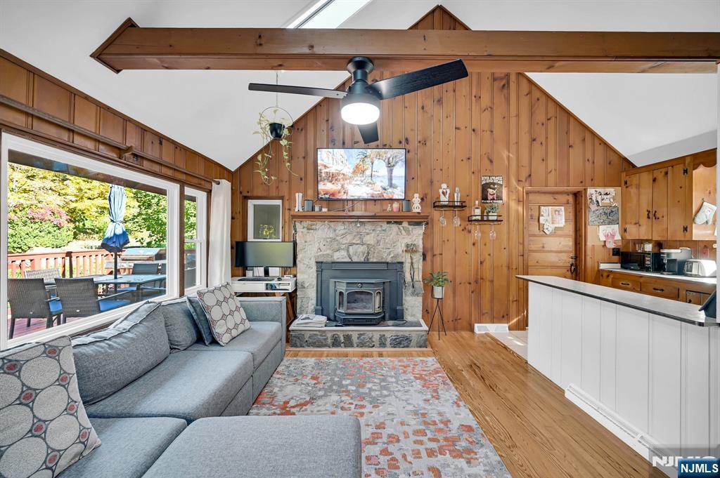 Homes for sale in Vernon, NJ | 85 Breakneck Rd, Vernon, NJ 07422 | MLS# 25036437