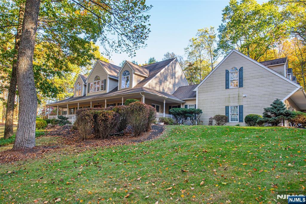 Homes for sale in Andover Twsp, NJ | 190 Andover Mohawk Rd, Andover Twsp, NJ 07821 | MLS# 25036551