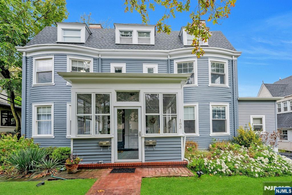 $1,150,000 Duplex