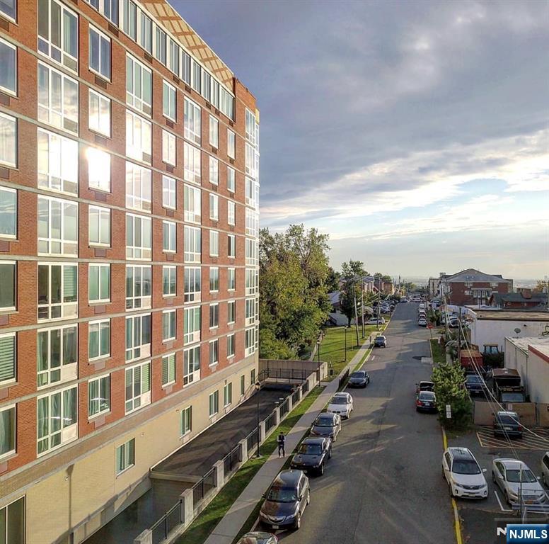 Homes for sale in Palisades Park, NJ | 800 12Th St #302, Palisades Park, NJ 07650 | MLS# 25036586