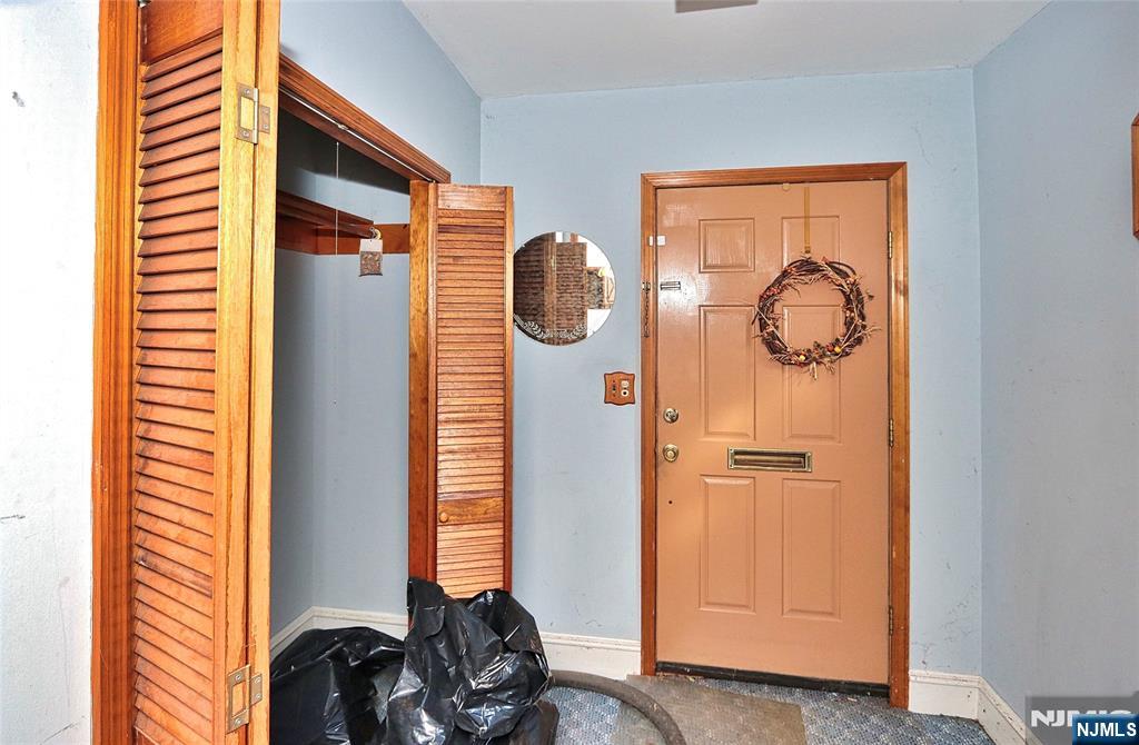 Homes for sale in Roselle Park, NJ | 164 Clay Ave, Roselle Park, NJ 07204 | MLS# 25036691