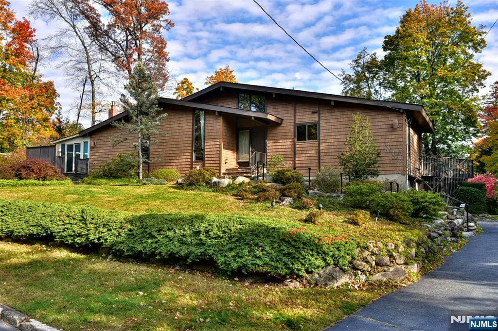 36 Circle Drive, Park Ridge, NJ 07656 Listing Photo  0