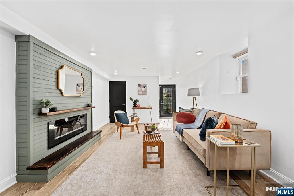 $650,000 Condo
