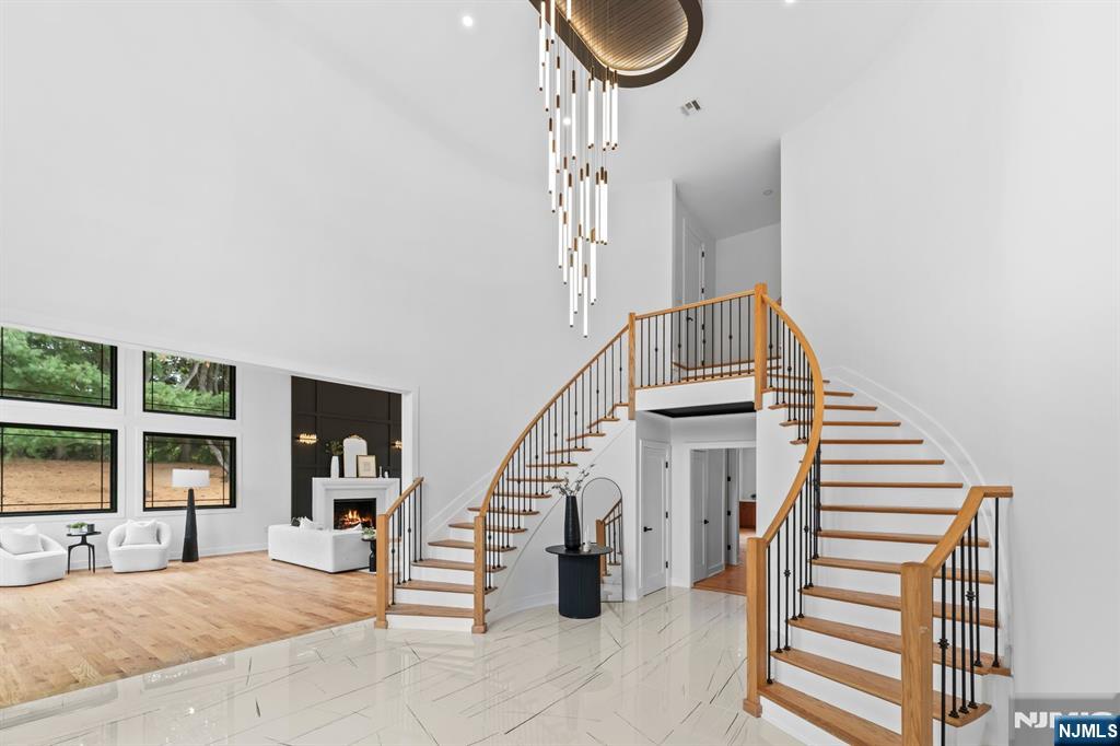 Homes for sale in Mendham Borough, NJ | 465 Cherry Ln, Mendham Borough, NJ 07945 | MLS# 25036770