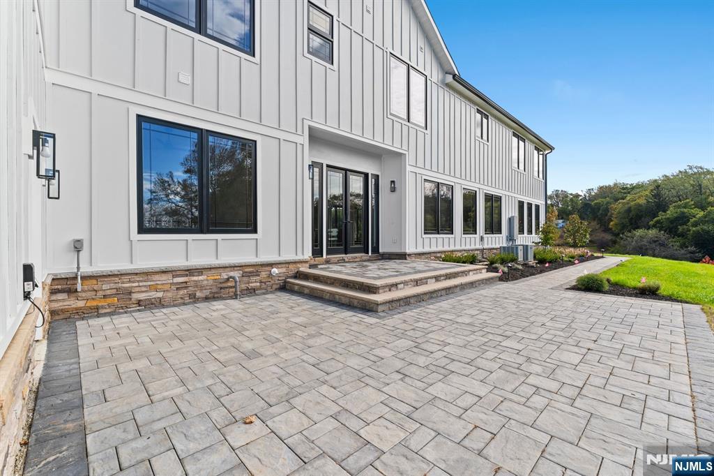 Homes for sale in Mendham Borough, NJ | 465 Cherry Ln, Mendham Borough, NJ 07945 | MLS# 25036770