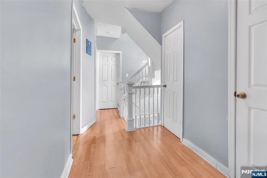 Homes for sale in Newark, NJ | 42 Nairn Pl, Newark, NJ 07108 | MLS# 25036778