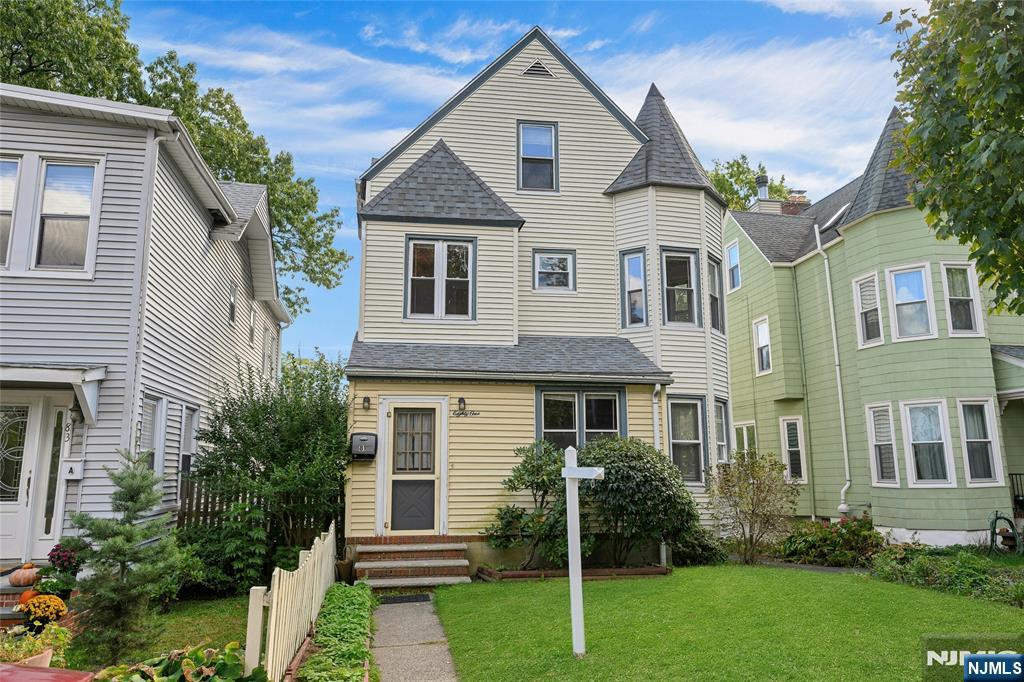 Homes for sale in Montclair, NJ | 81 Fullerton Ave, Montclair, NJ 07042 | MLS# 25036808