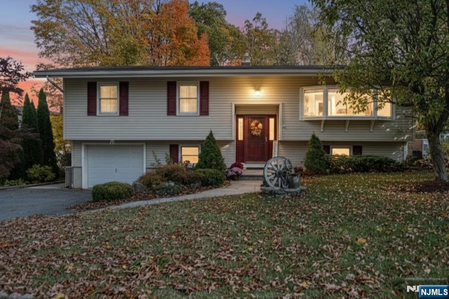 Homes for sale in West Milford, NJ | 24 Lozier Ct, West Milford, NJ 07480 | MLS# 25036810