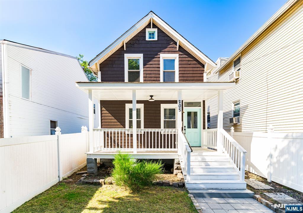 Homes for sale in Orange, NJ | 205 Jefferson St, Orange, NJ 07050 | MLS# 25036826