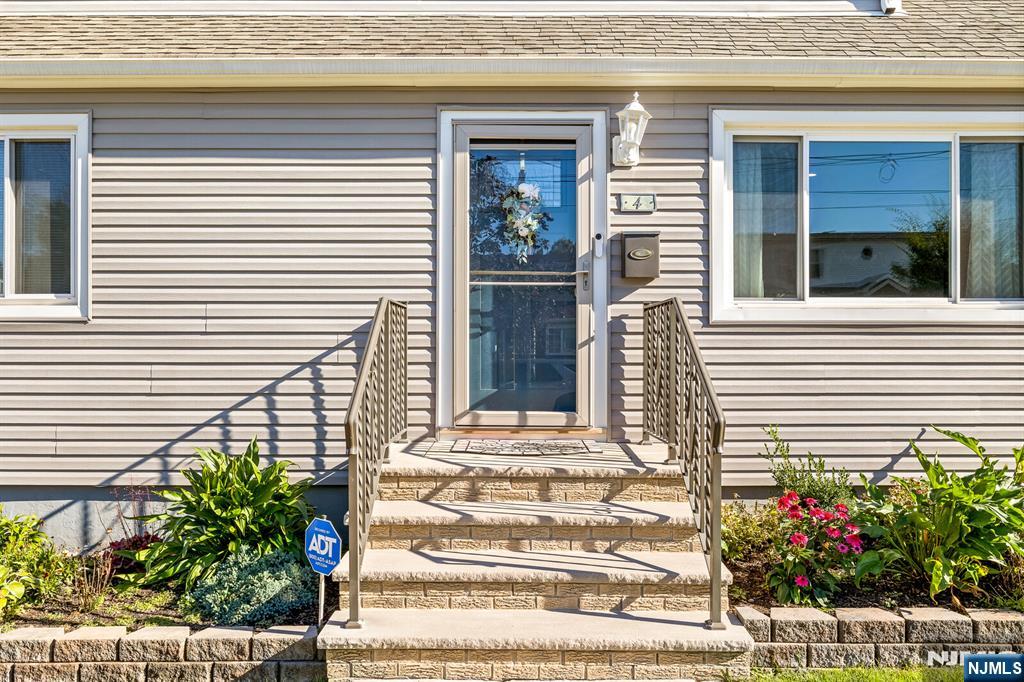 Homes for sale in Secaucus, NJ | 4 Marianne Ter, Secaucus, NJ 07094 | MLS# 25036860