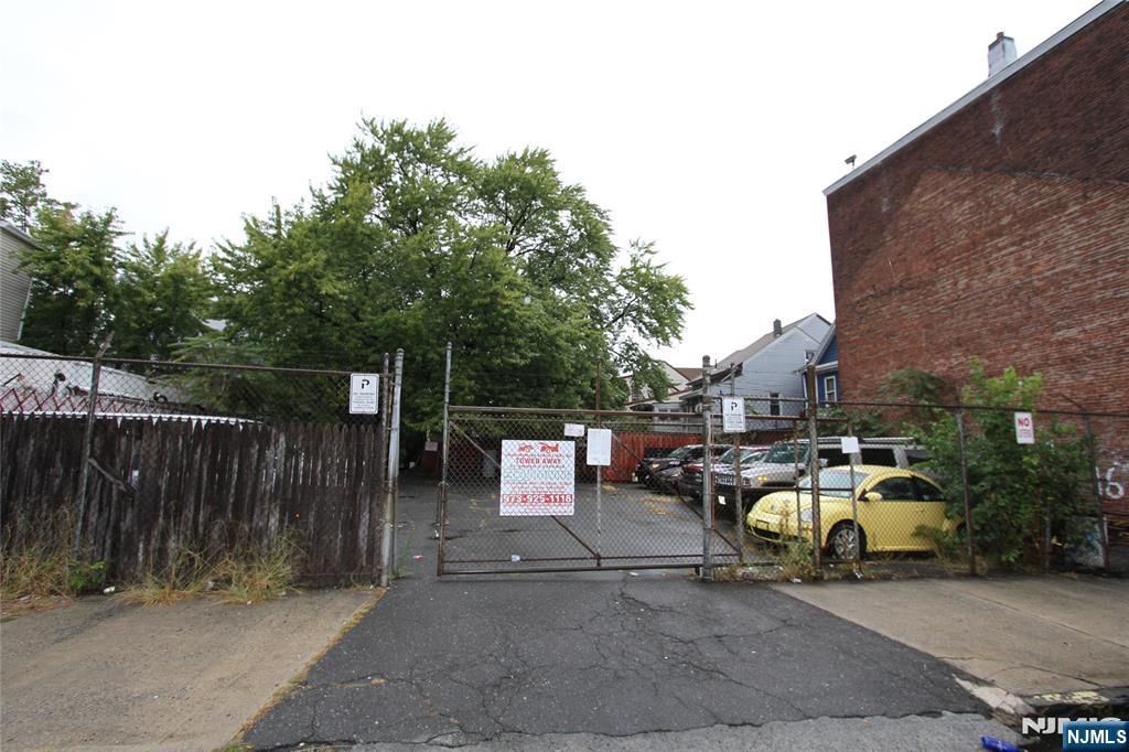 Homes for sale in Paterson, NJ | 502 Summer St, Paterson, NJ 07501 | MLS# 25036864