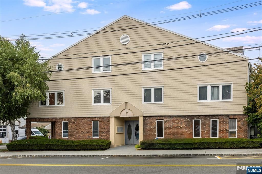$289,000 Condo