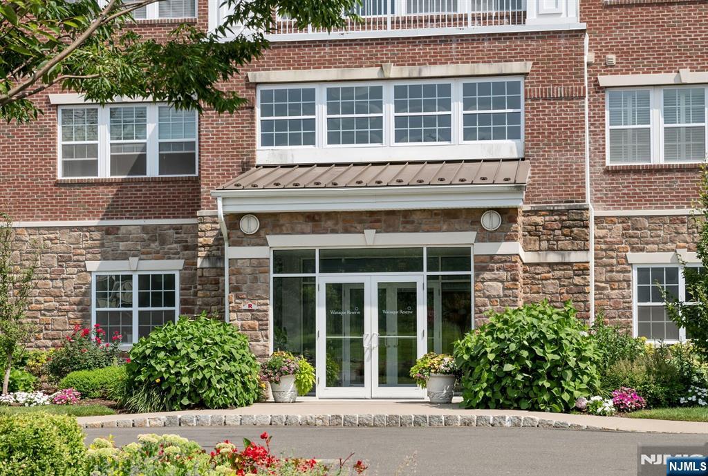 Homes for sale in Wanaque, NJ | 9116 Warrens Way, Wanaque, NJ 07465 | MLS# 25036887